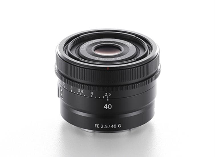 Sony 40mm f/2.5 G