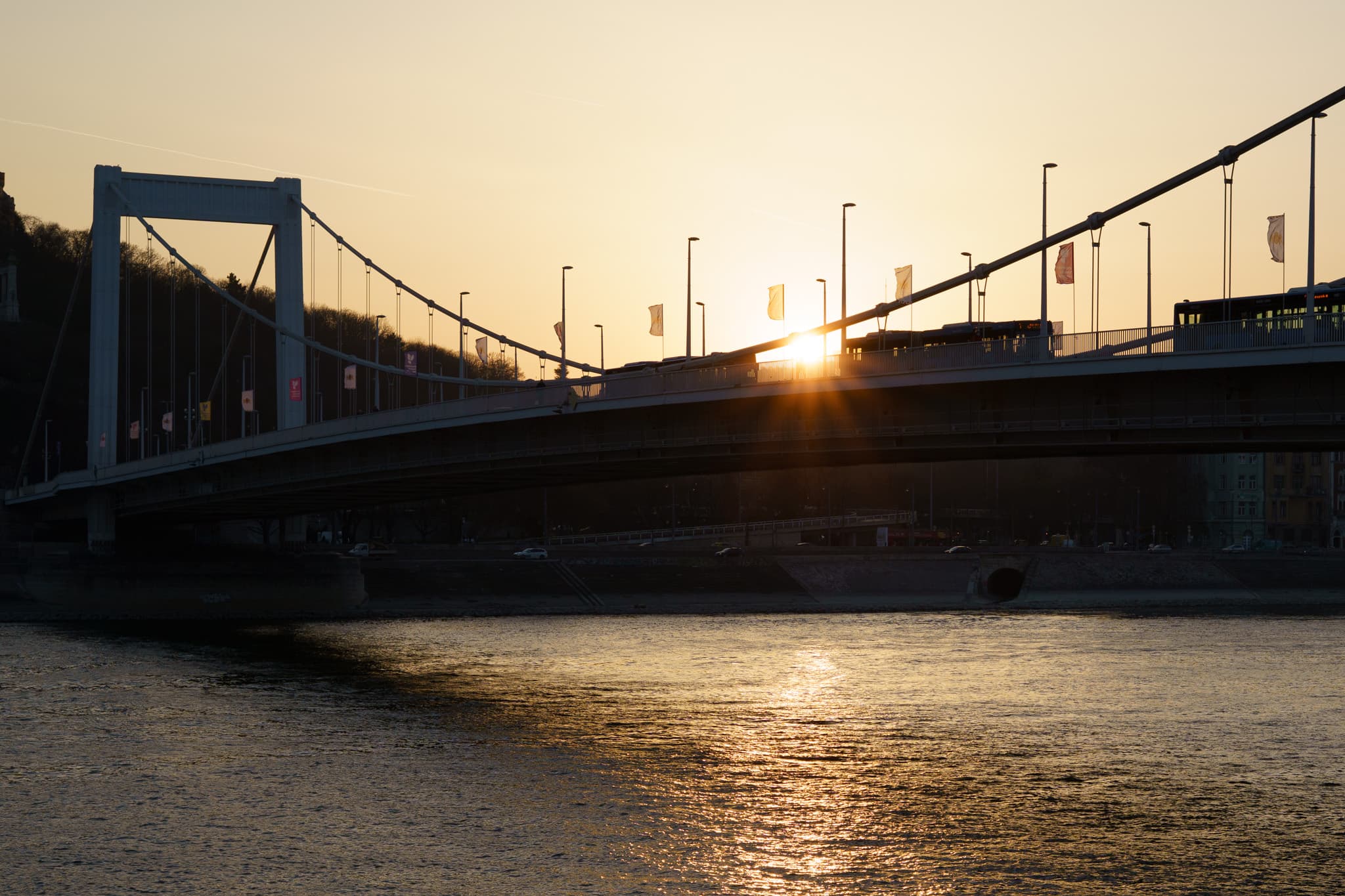 Budapest · Streets & Riverlight