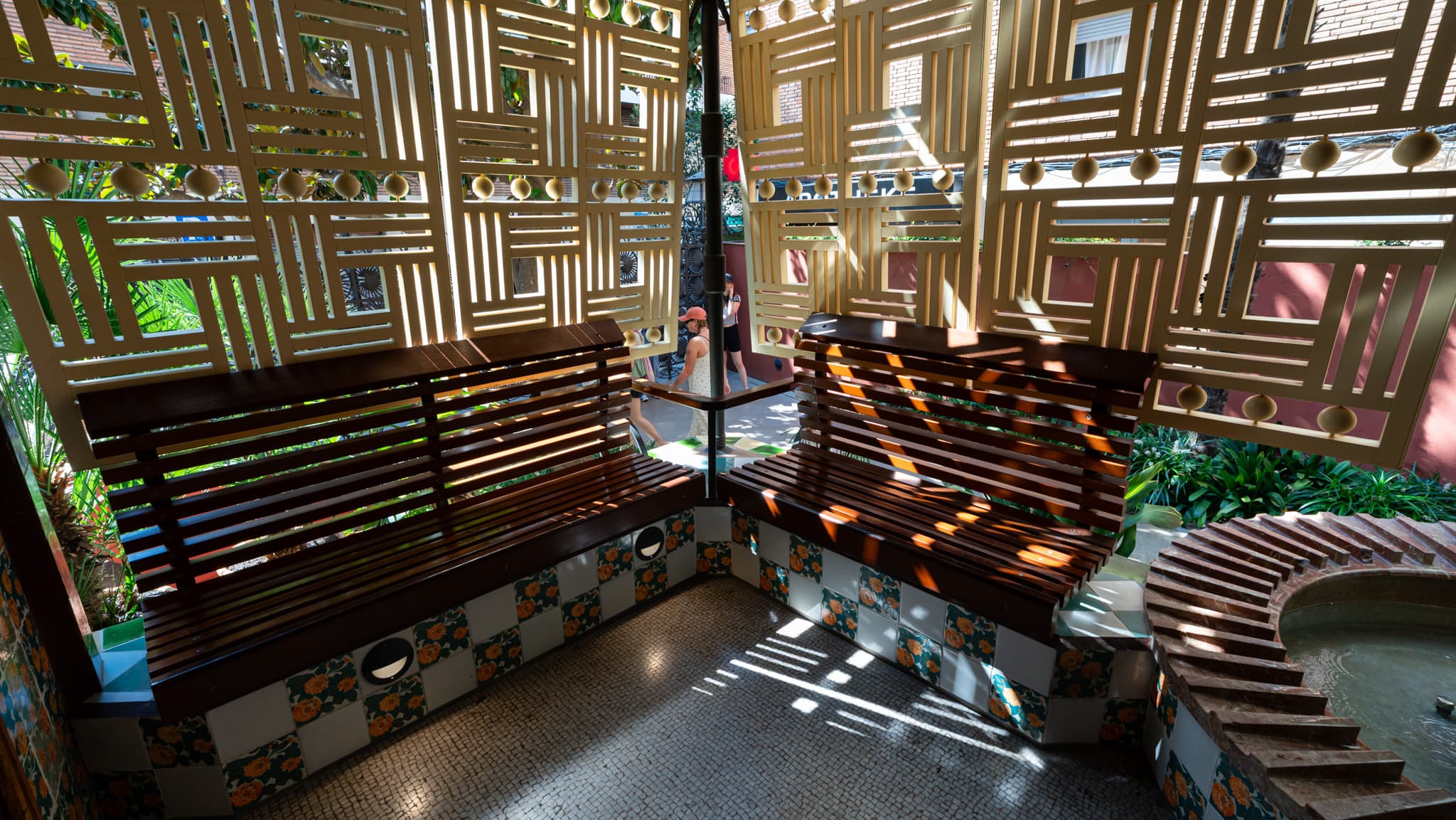 Casa Vicens · Colour & Form